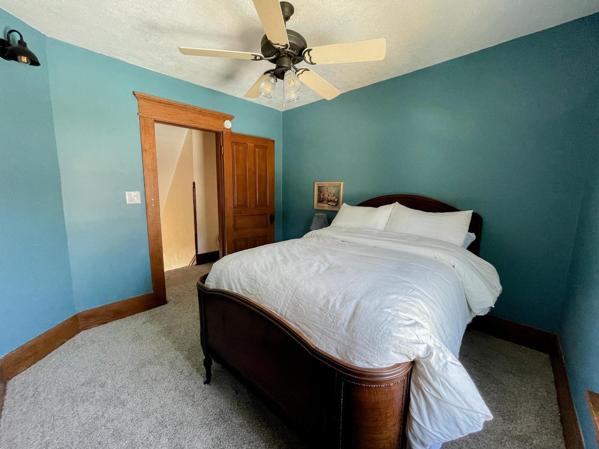 4Br-Beautiful Historic Home Millersburg Exterior foto