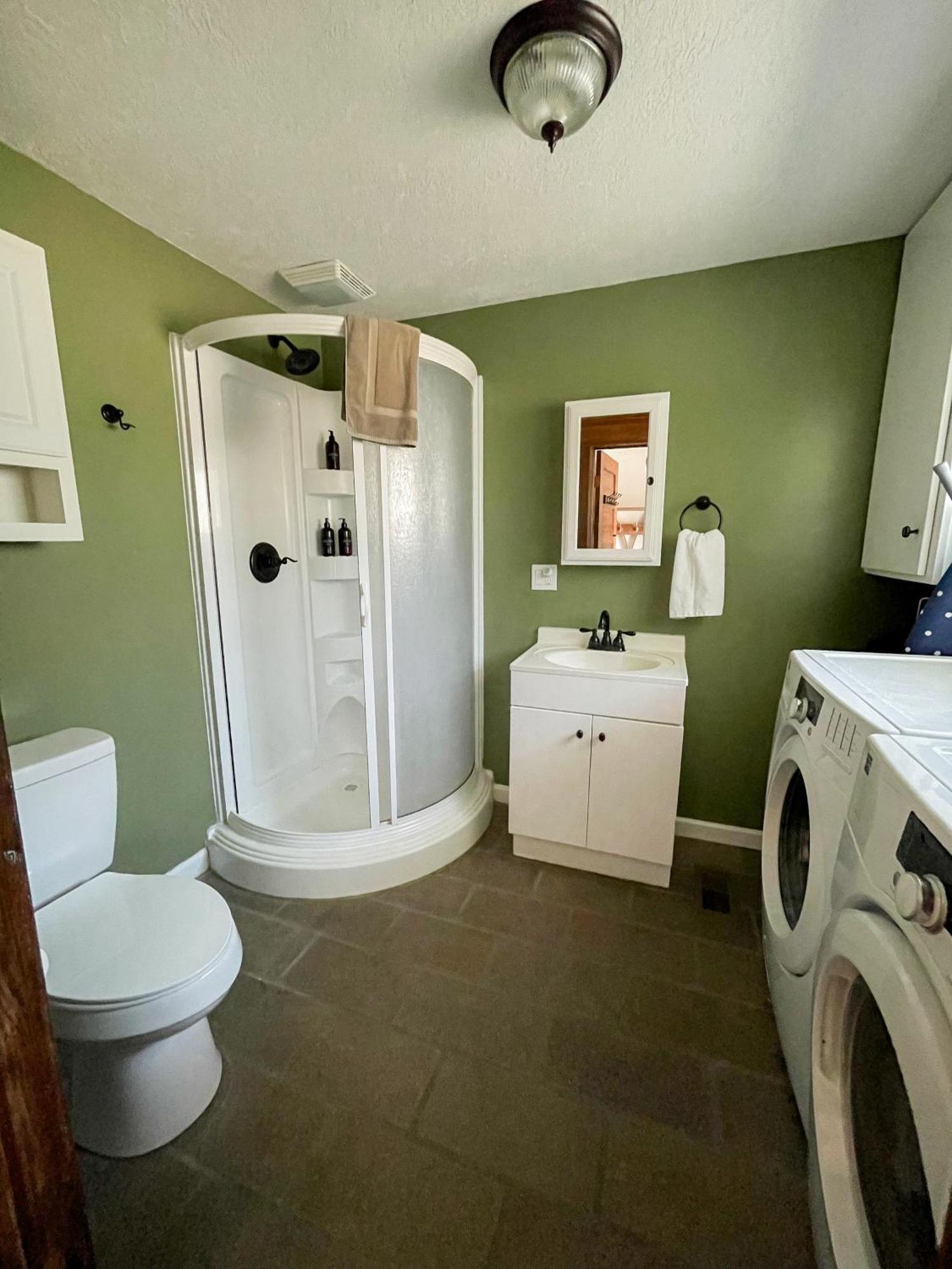 4Br-Beautiful Historic Home Millersburg Exterior foto